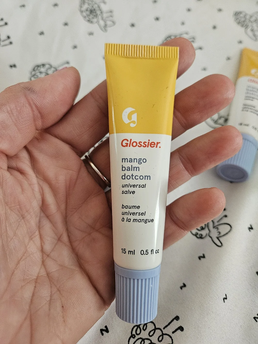 Glossier pair mango